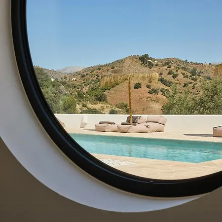 With Mountain Views In La Axarquia Dom wakacyjny Malaga